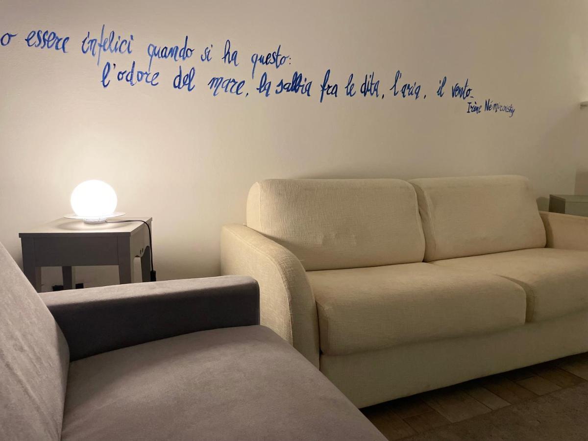 Splendida Taverna Dotata Di Tutti I Comfort A 500 Mt Dal Mare Marina Di Carrara Luaran gambar